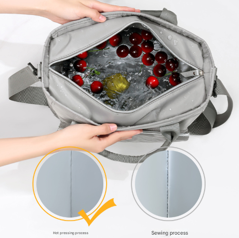 Black Chic Insulated Lunch Tote Bag - 11L Large Capacity Cooler for Work, Picnic & Travel - Durable Oxford Fabric.