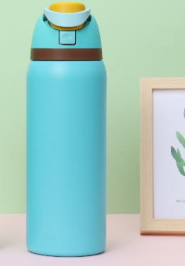 Light Blue 32oz 304 Stainless Steel Insulated Water Bottle - Dual-Drink Pop-Up Lid.