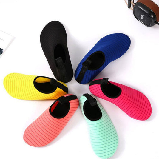 #42/43 Black Quick-Dry Aqua Beach Water Shoes for Men and Women - Slip-On Lightweight Breathable Barefoot Swim Socks