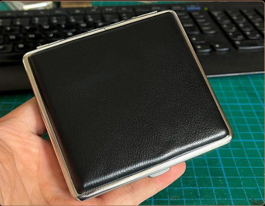 Genuine Leather Cigarette Case Holder 20 Stick Capacity Retro Vintage Style Stainless Steel Frame Pocket Box Mens Gift Black