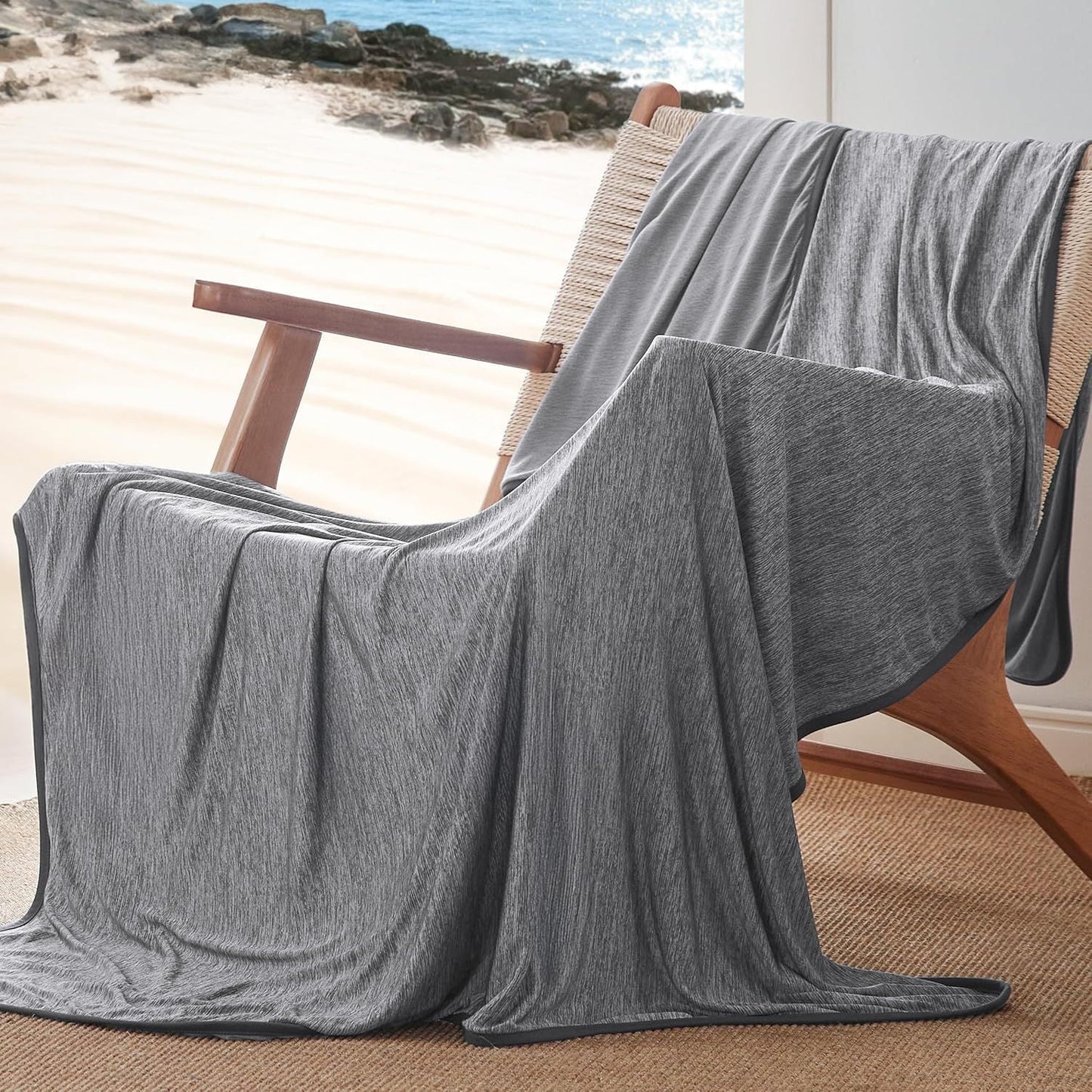 Light Grey Queen Size 200x150CM Cooling Blanket for Hot Sleepers - Lightweight Breathable All-Season Throw, Hand / Machine Washable