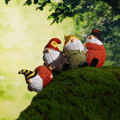 Resin Gnome Santa Figurines - Creative Miniature Desktop Ornaments and Garden Decor Craft