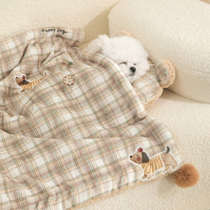 Plaid Apple Premium Soft Fleece Dog Bed Quilt & Pillow Set (M Size 70 x 50 CM) - All-Season Reversible Warm Cat Nap Pad