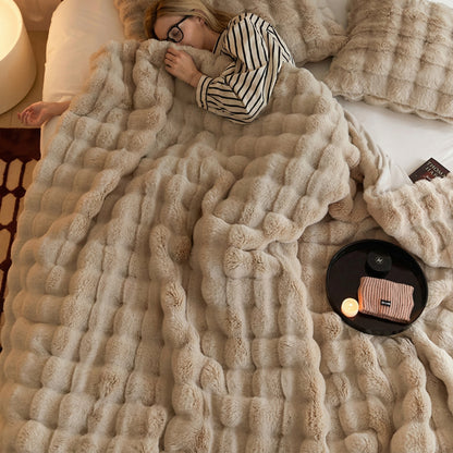 Brown Luxury Tuscany Fleece Rabbit Fur Bubble Blanket (200 x 230 CM) - Double-Sided Thickened Soft Plush Bedding & Extra Large Bed Blanket
