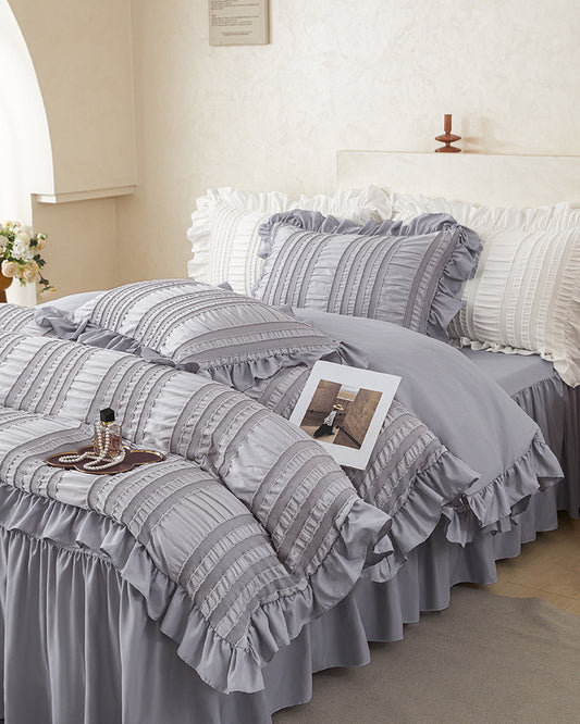 Grey Elegant Ruffle Seersucker Duvet Cover with 2PCS Pillow Shams - 3-Piece Vertical Stripe Clipped Floral Textured Bedding (Twin Size 168 x 229 CM)