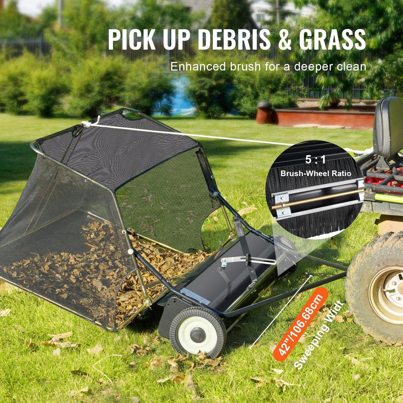 106.6 cm Lawn Sweeper Tow Behind, 12 cu.ft. Large Pull Behind Grass Sweeper, Heavy Duty Leaf & Grass Collector with Dumping Rope Design, Adjustable Sweeping Height for Picking Up Debris & Grass.